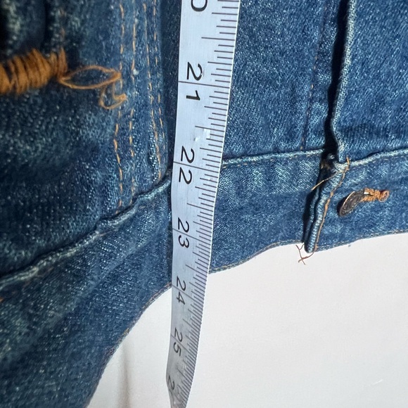 Levi's Classic Blue  blanket lined Denim Jacket size 42 - Picture 7 of 11